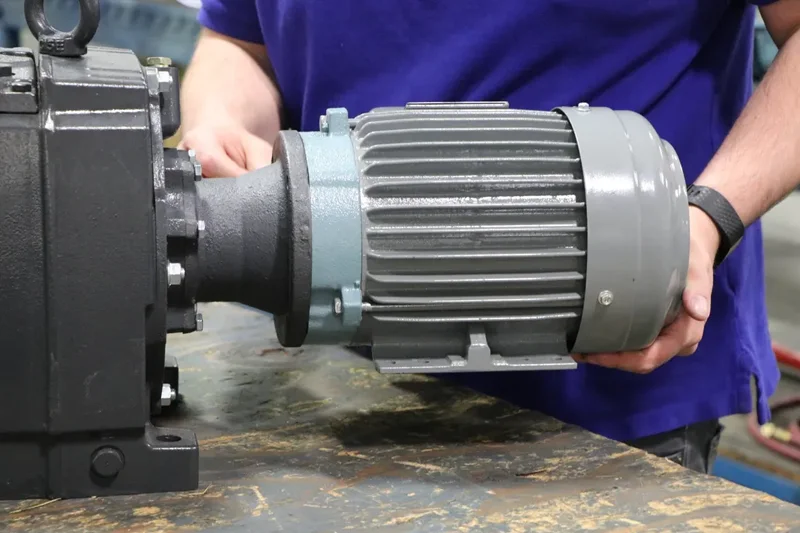 వ్యవసాయంలో గేర్బాక్స్ యొక్క ప్రయోజనాలు